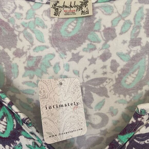Free People Intimately Butterfly Paisley Print Top NWT Size Extra Small - Picture 3 of 5
